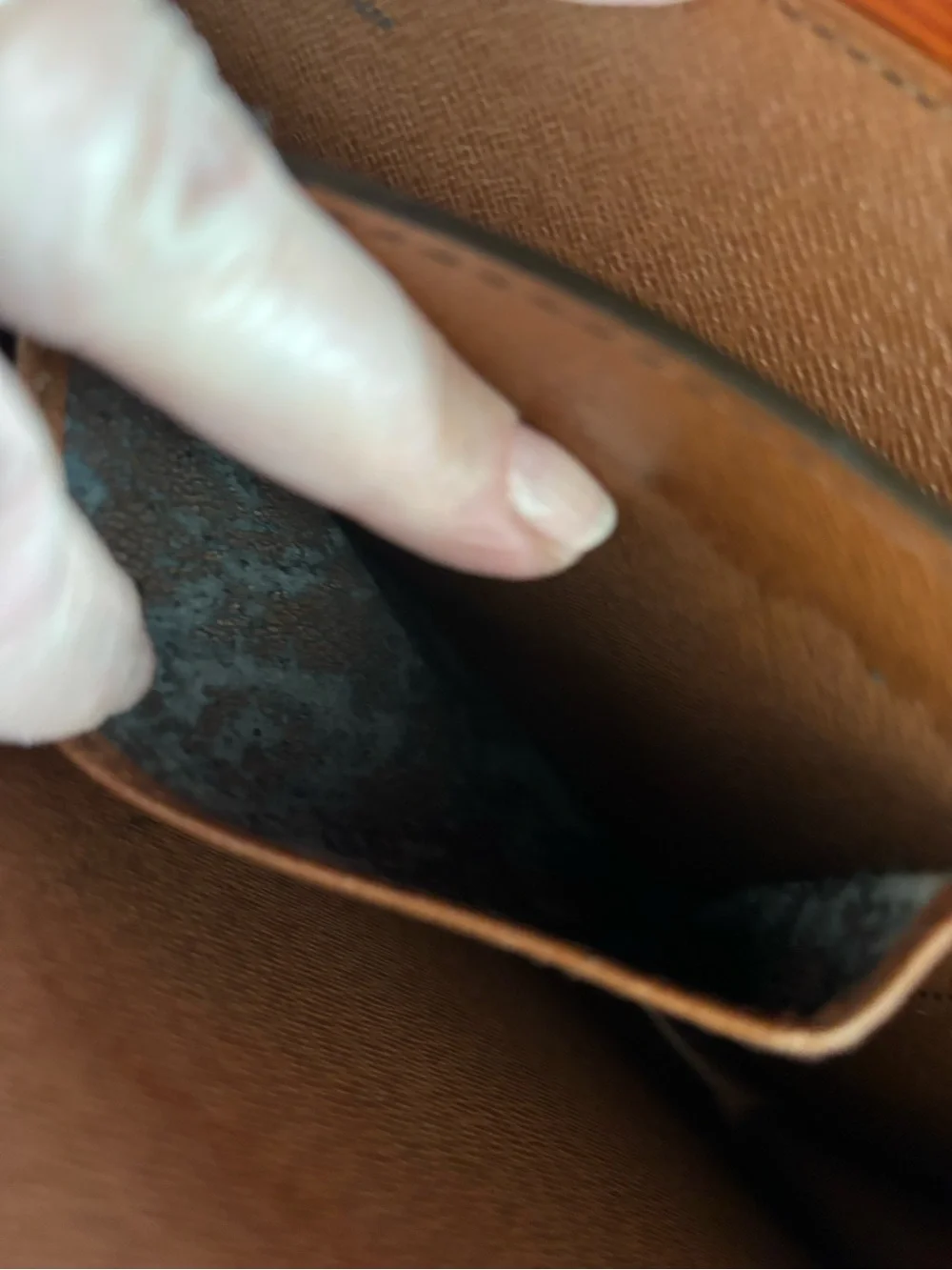 Louis Vuitton Epi Porte / briefcase - Picture 15 of 16